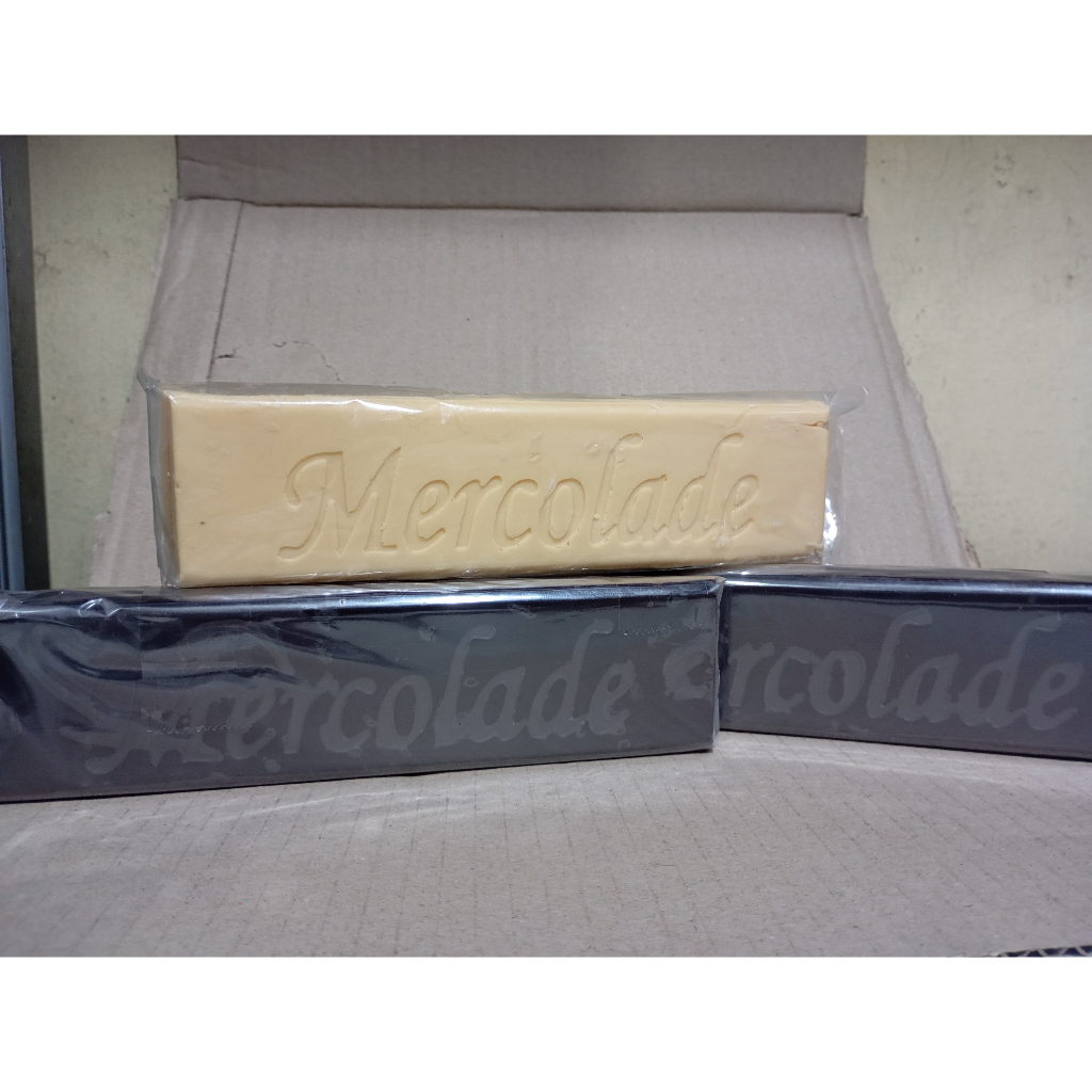 

Coklat Batang Warna-Warni Mercolade Halal MUI