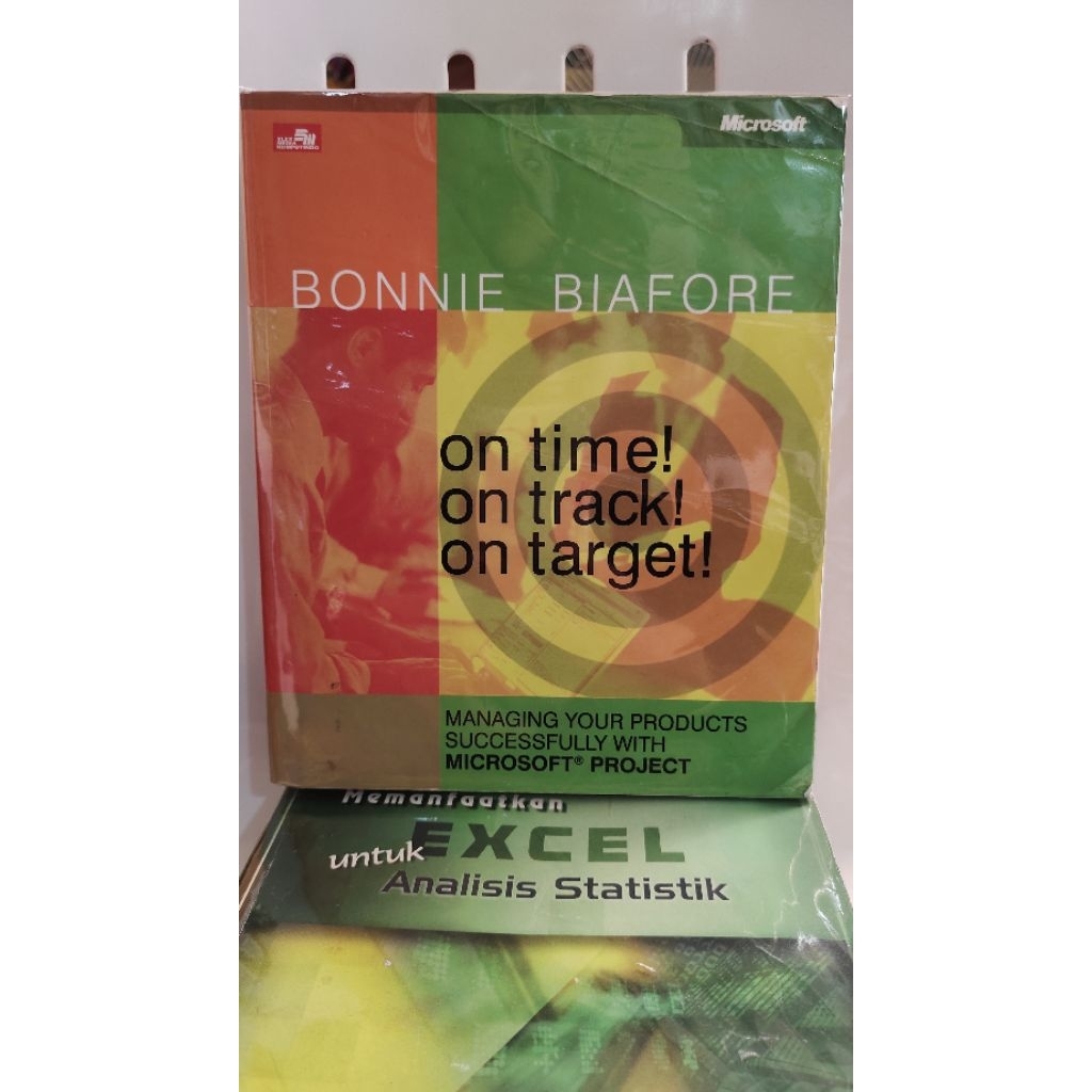 buku (bekas) on time ontrack on target - bonnie biafore
