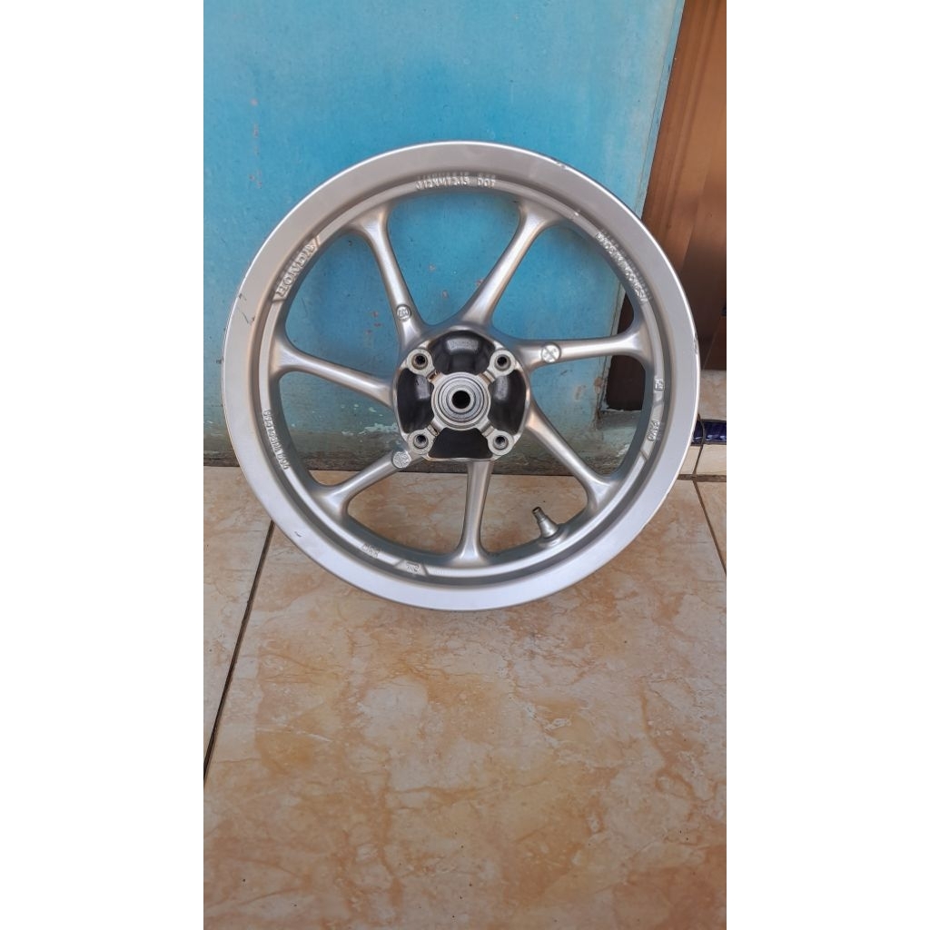PELEK RESING SCOOPY DONAT RING12 BAGIAN DEPAN ORIGINAL MOTOR