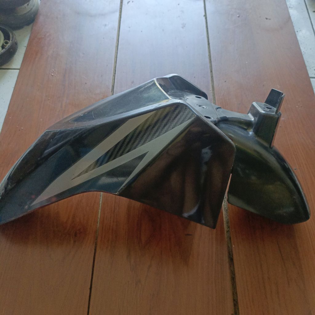 spakbor slebor depan ori honda vario 125 kzr vario 125 old