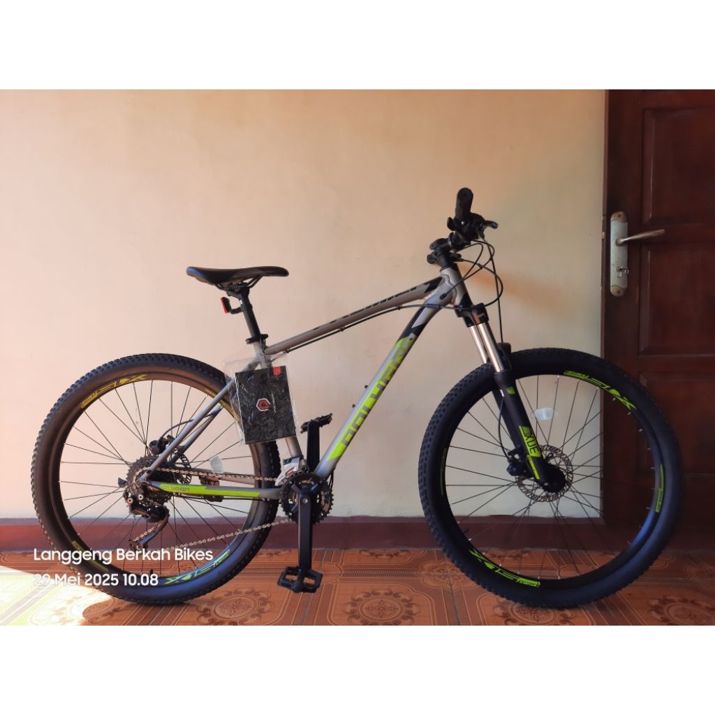 polygon premier 5 2021 size M mulus original