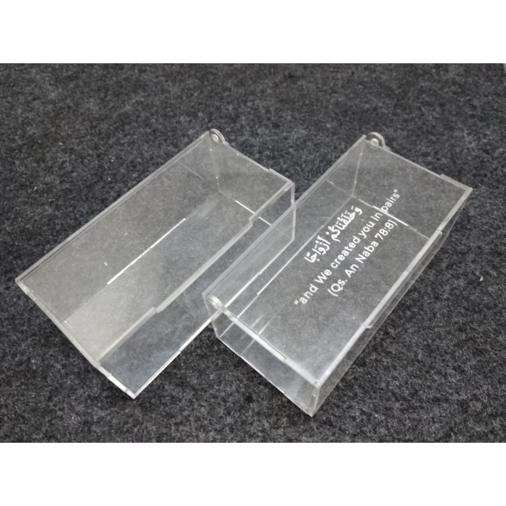 

Box Akrilik P10*L5*T4cm