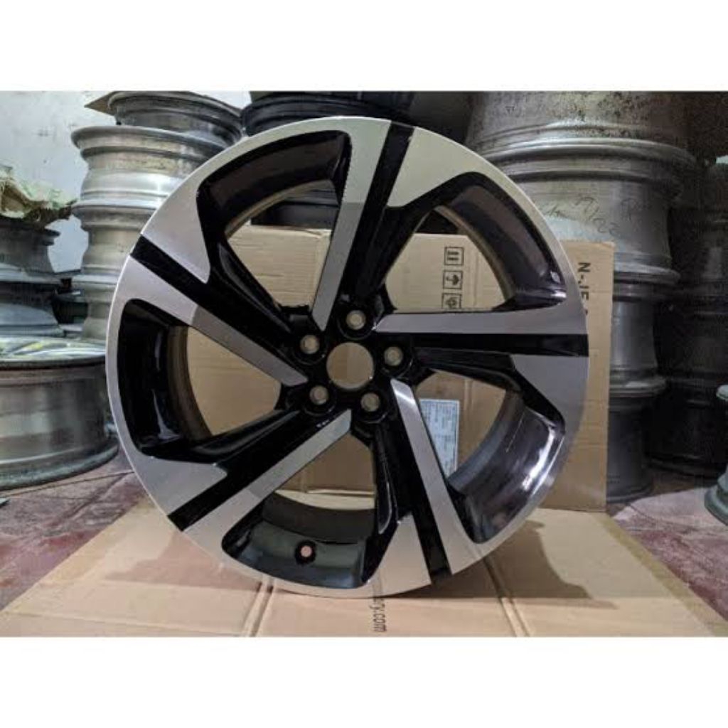 [ORIGINAL BEKAS COPOTAN] VELG YARIS CROSS R18