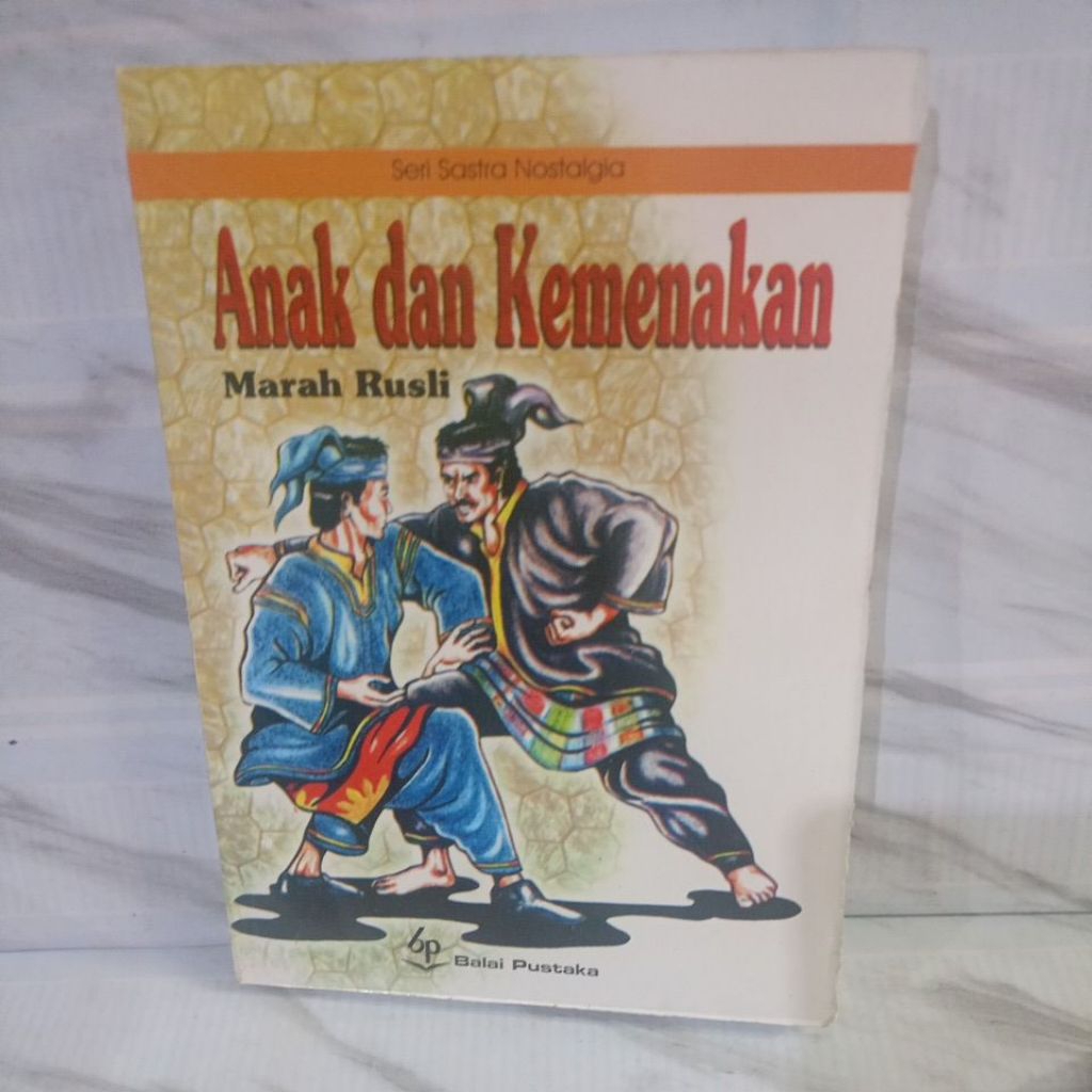 Novel Anak dan Kemenakan by Marah Rusli