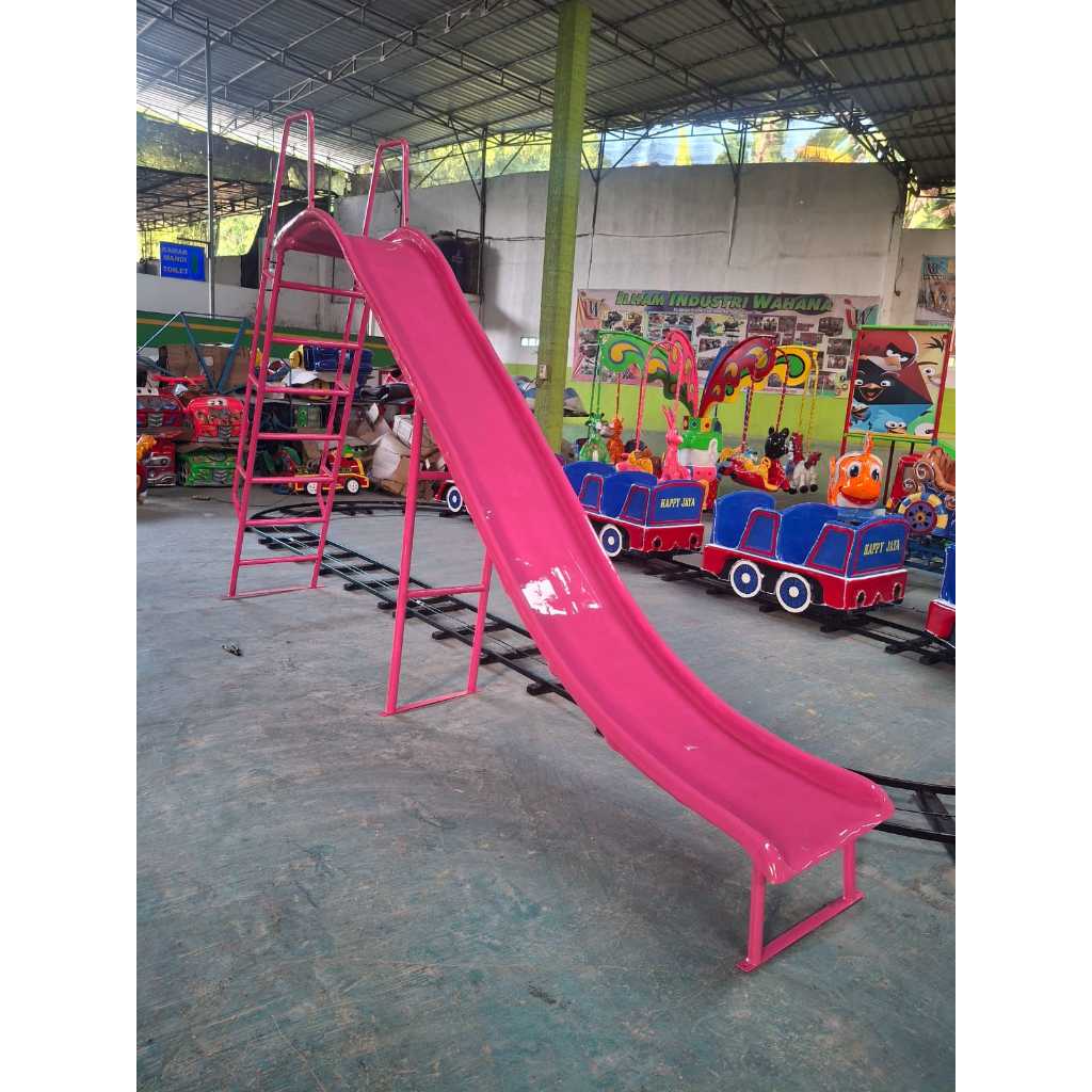 Perosotan fiber untuk playground indoor / outdoor