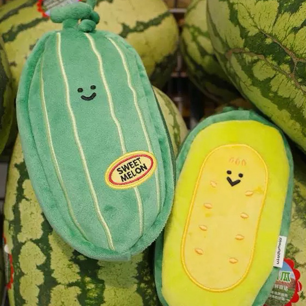 

Pouch melon import bahan tebal bisa untuk tempat pensil