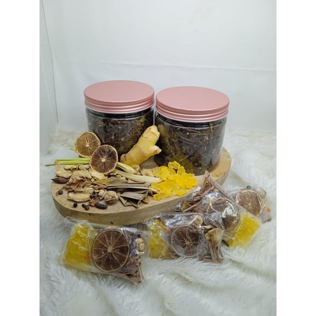 

Wedang Jahe | Wedang Uwuh | Wedang Jahe Lemon | Rempah Herbal | Teh herbal | Tisane