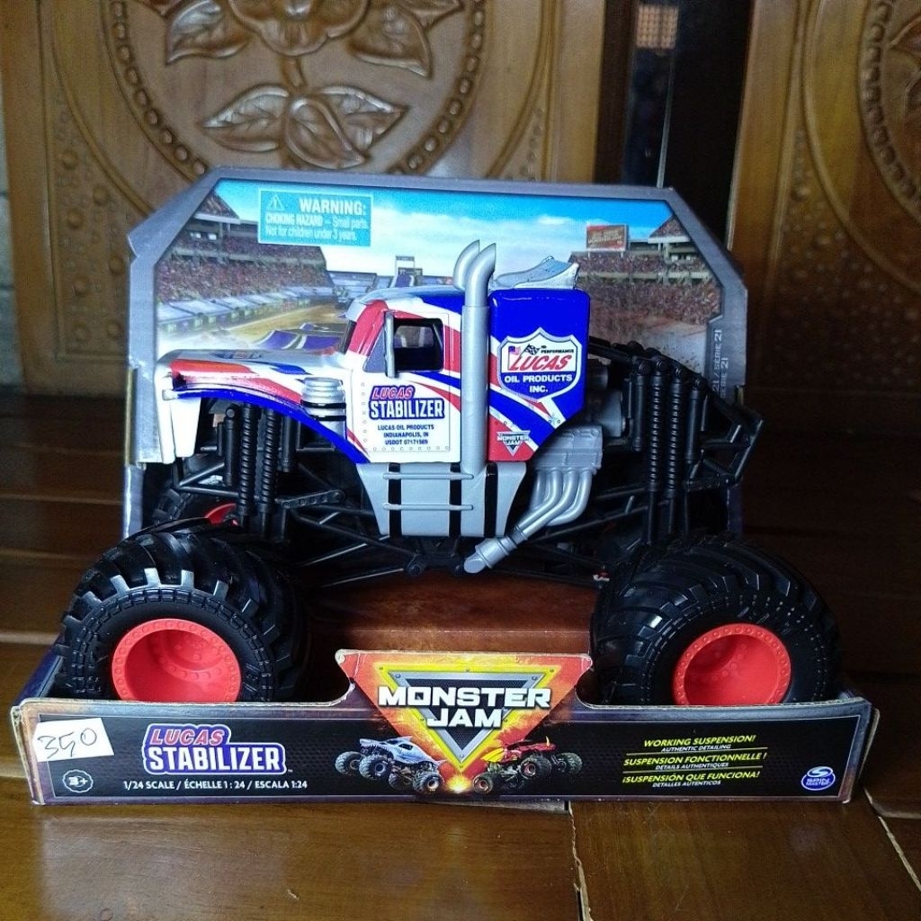 Mainan anak Diecast Monster Jam Lucas Stabilizer 1:24