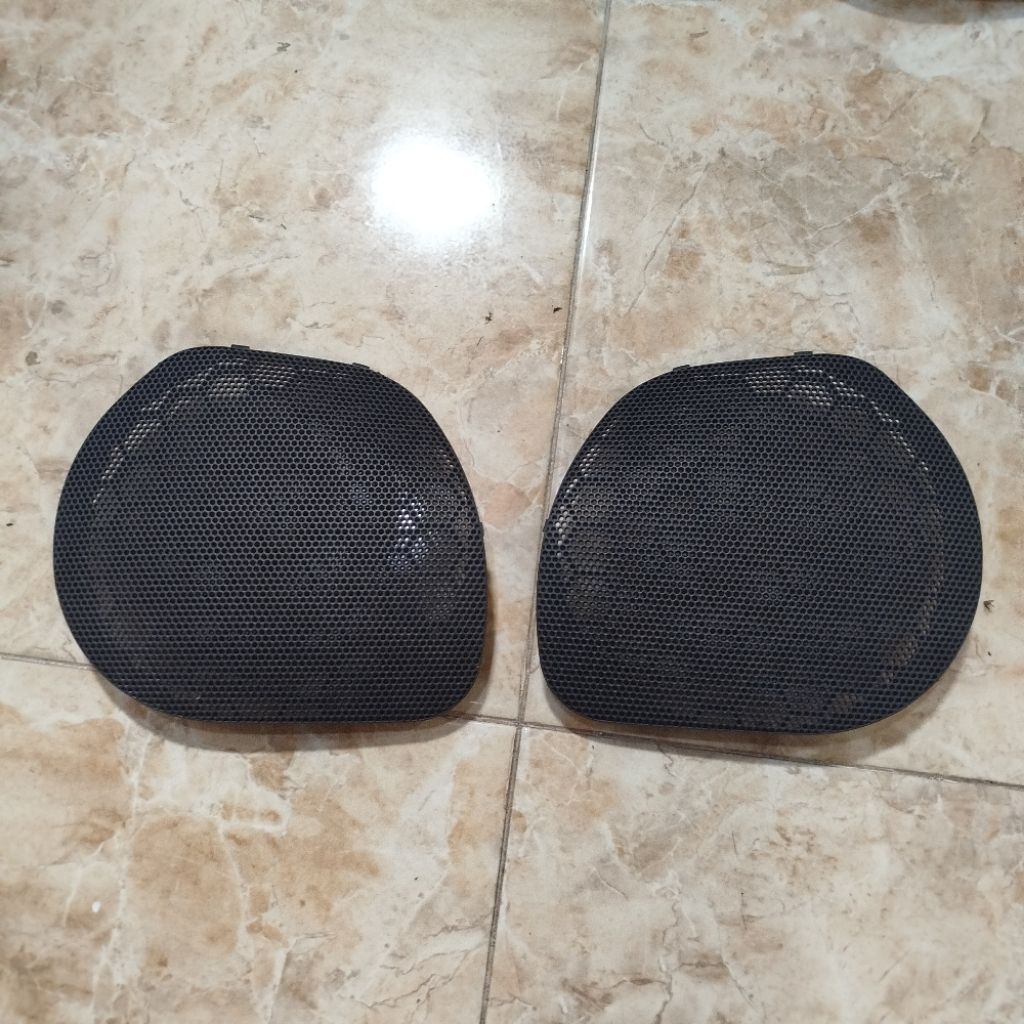 COVER SPEAKER DOORTRIM FERIO