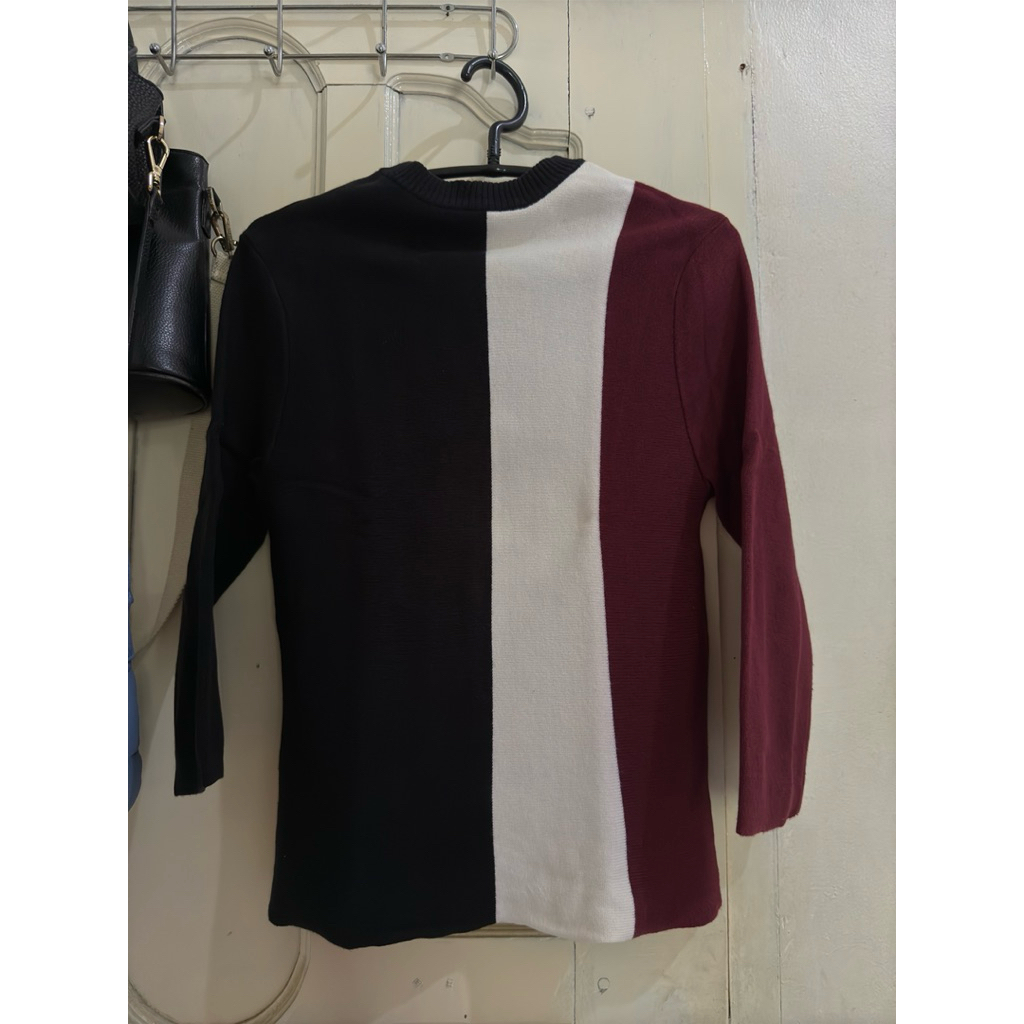 THE EXECUTIVE - Knit Top / Atasan