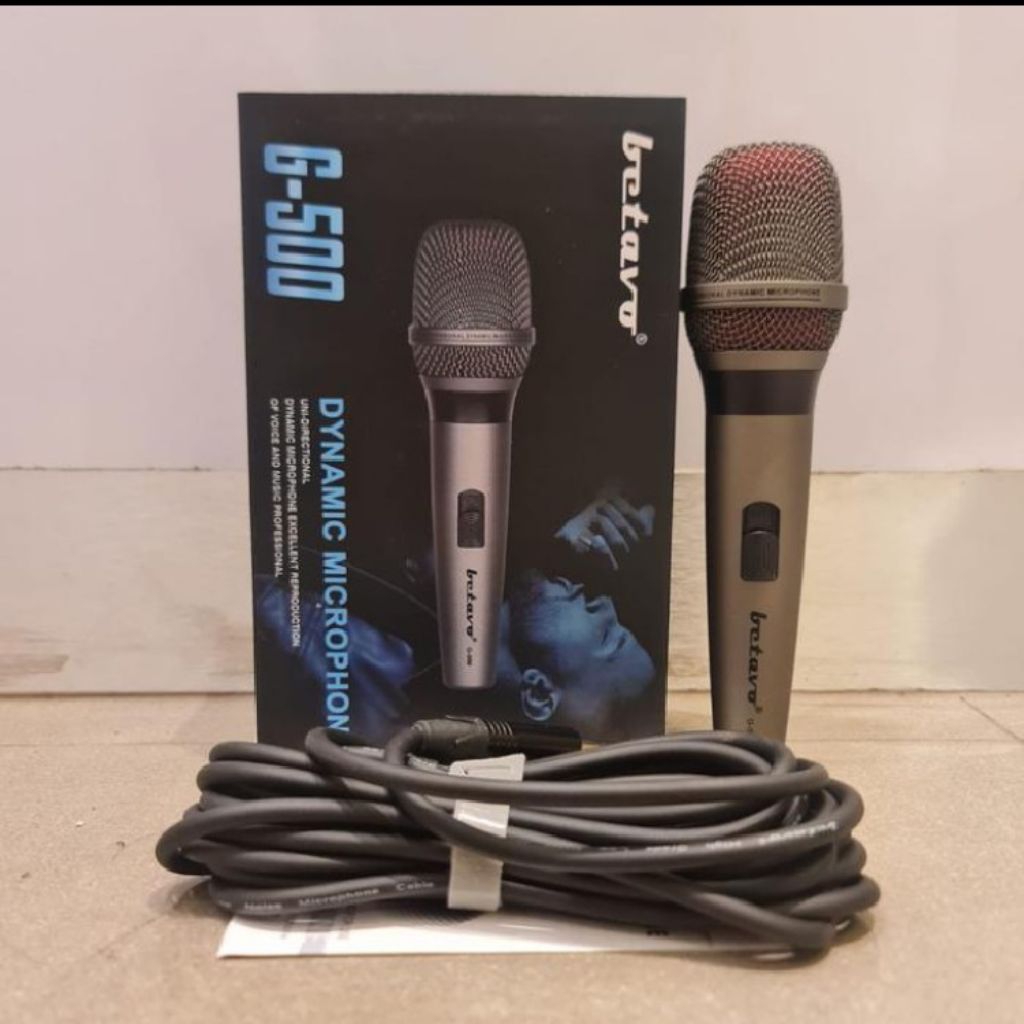Dynamic microphone Betavo G-500 mic cable