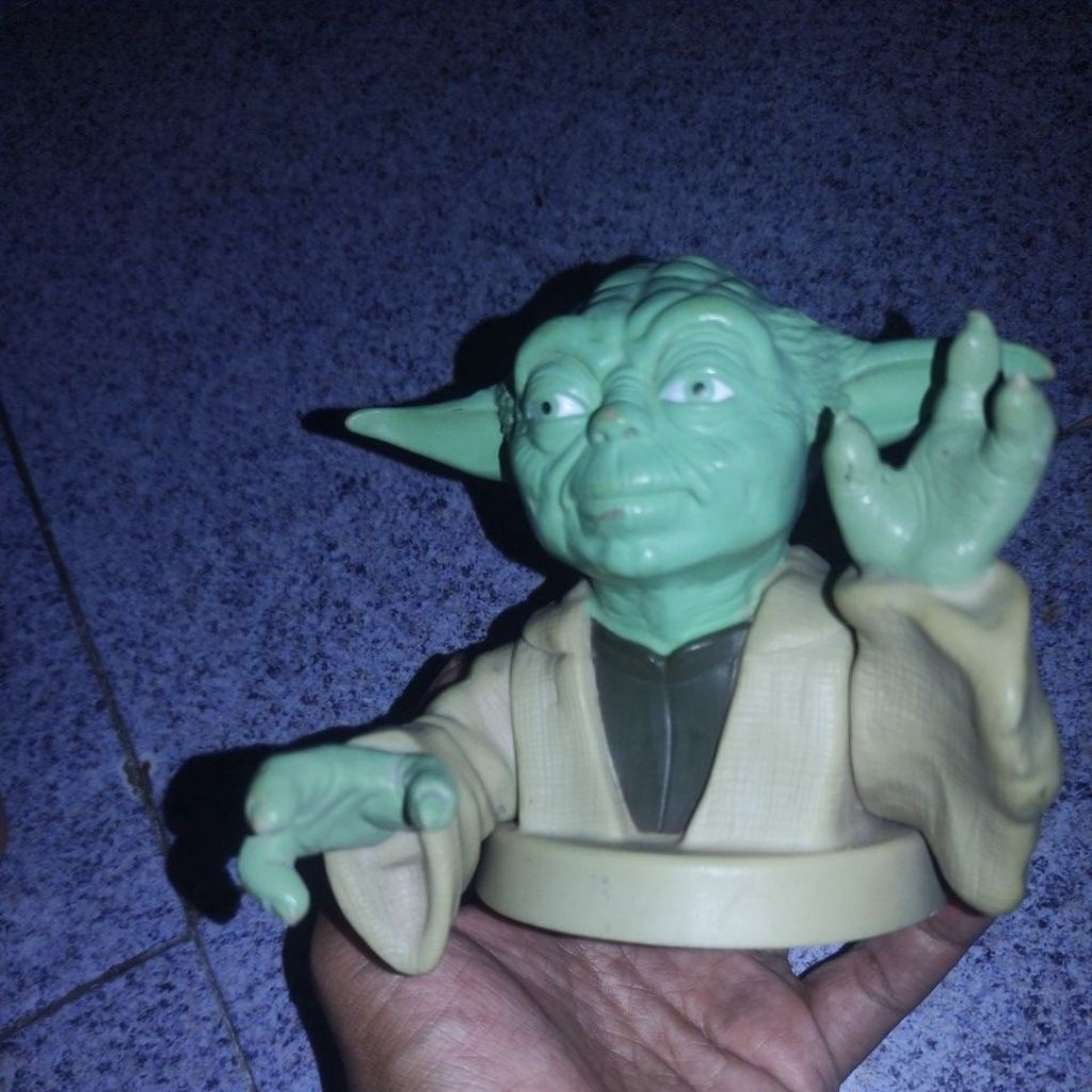 Figure Yoda 1999 Star Wars Phantom Menace KFC Taco Bell Pizza Hut