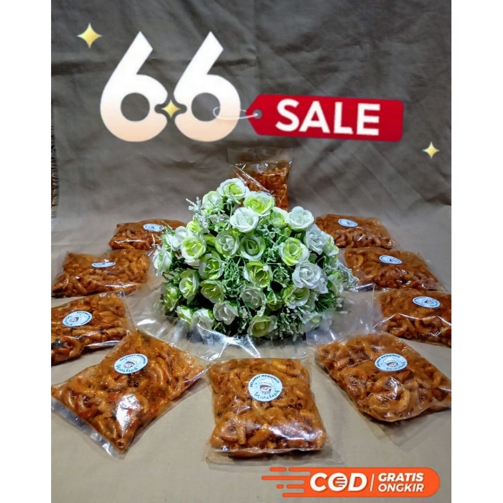 

CEMILAN ENAK MAKRONI MAKARONI CIKRUH GURIH PEDAS DAUN JERUK