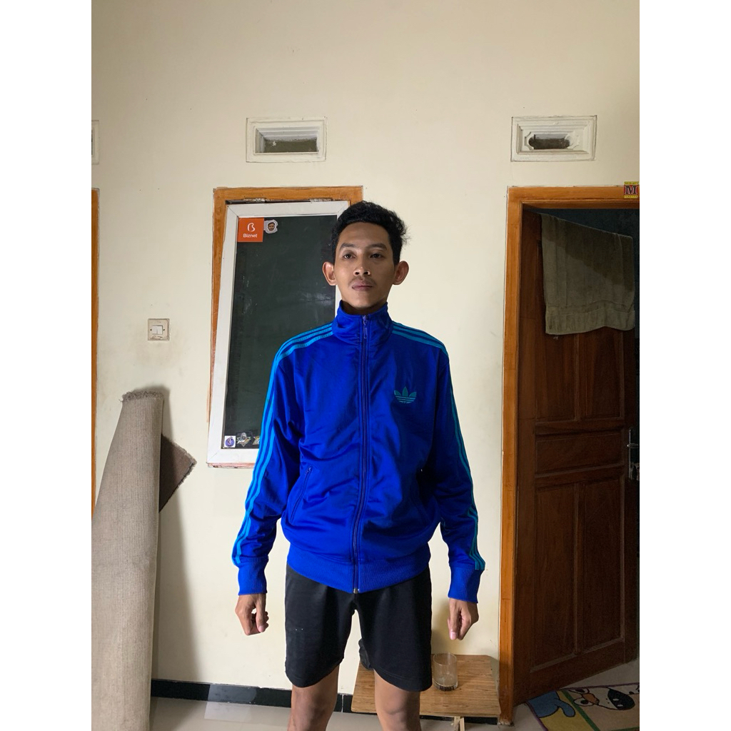 Tracktop adidas biru cw bali