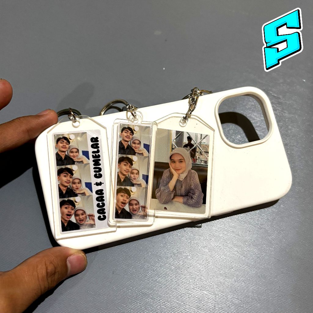 

GANCI FOTO KOLASE BEBAS REQUEST STIKER FOTO KOLASE
