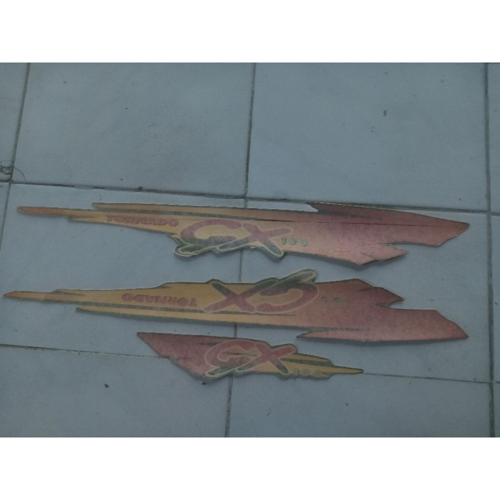 STRIPING STICKER STIKER SUZUKI TORNADO GX