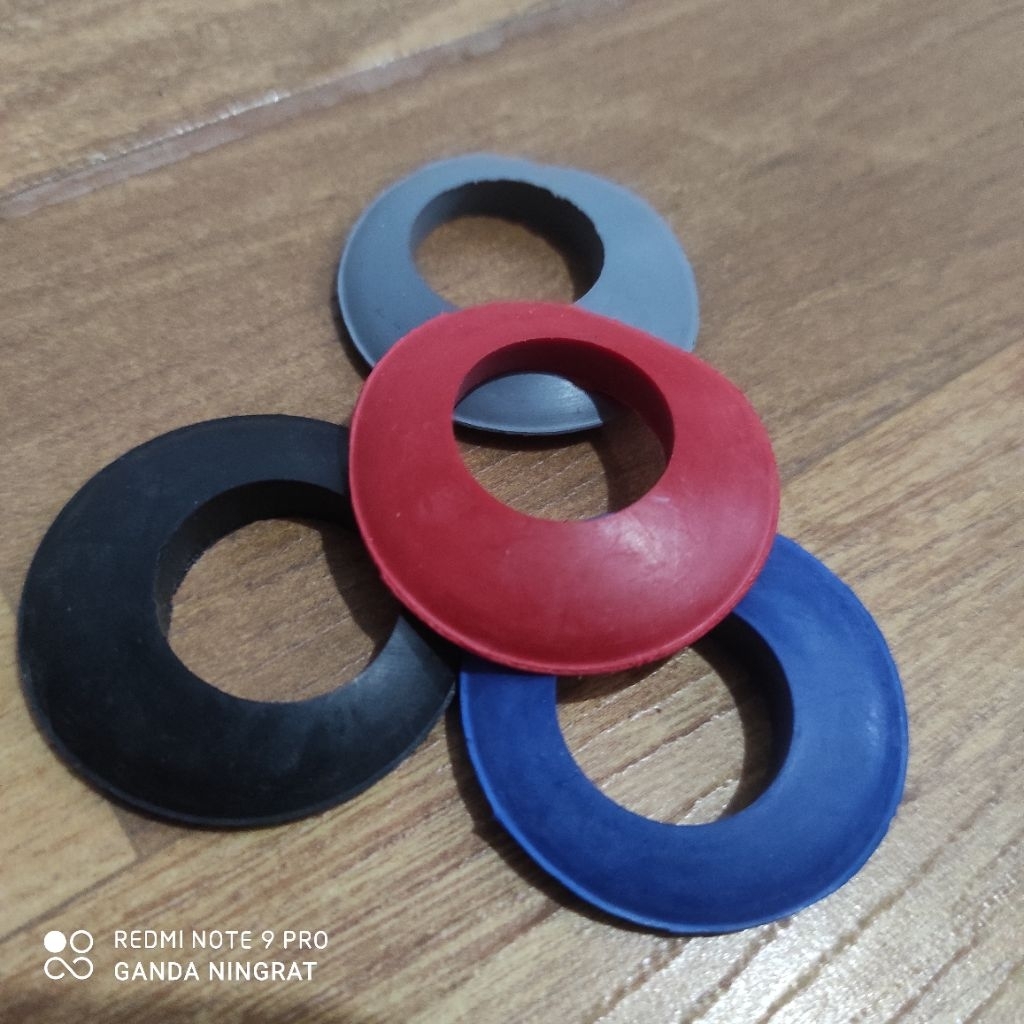 KARET KUNCI STANG VESPA