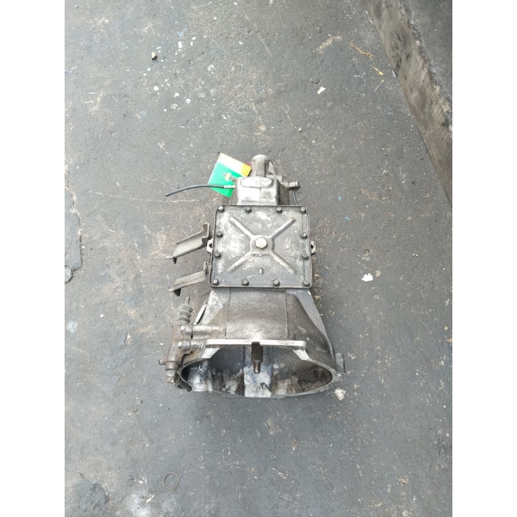 mitsubishi l300diesel transmisi induk 4x2 model gigi halus