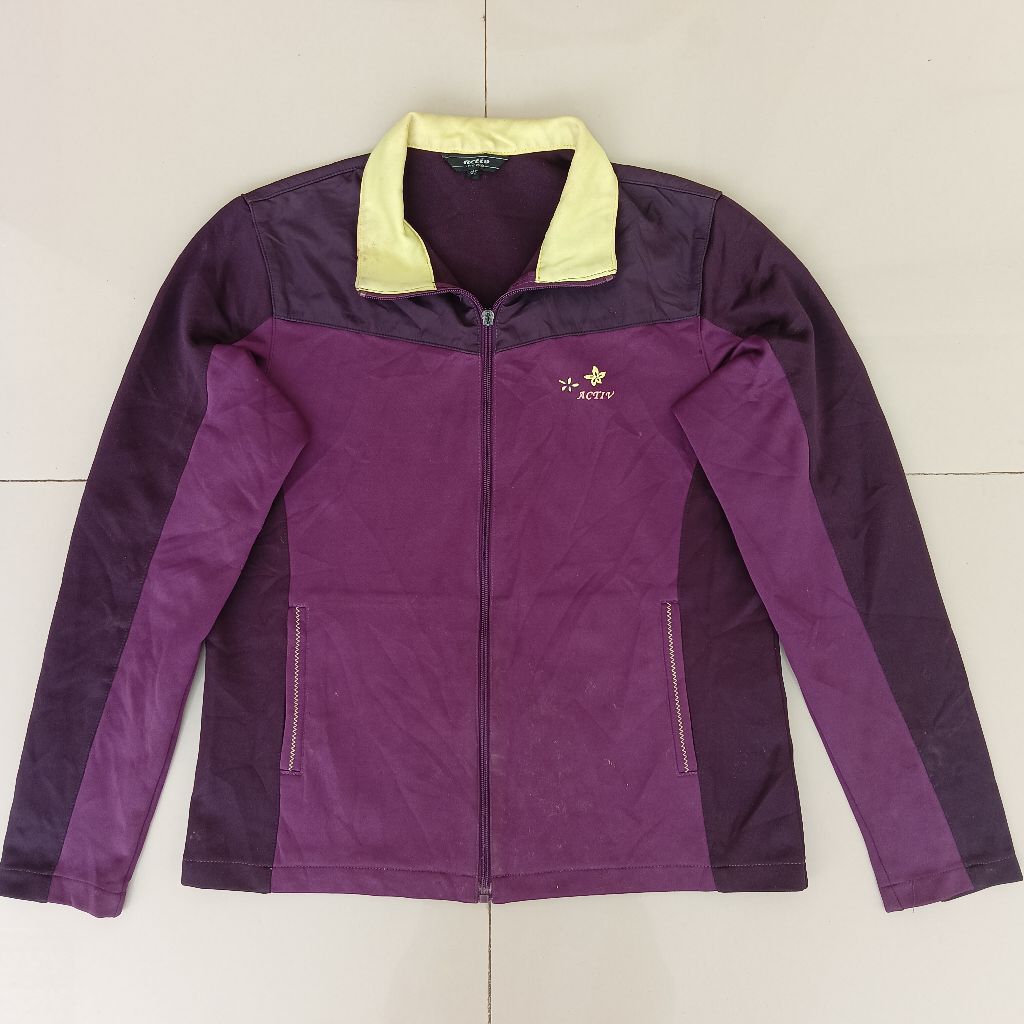 Jaket Tracktop Activ Wanita
