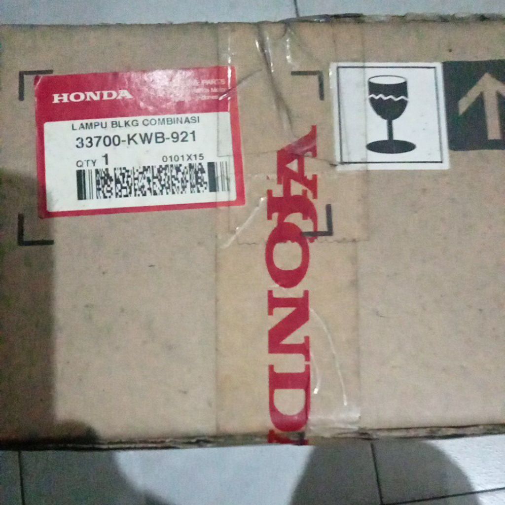 33700KWB921 – LIGHT ASSY RR COMB, LAMPU BELAKANG, STOP LAMP, TAILLIGHT BLADE ORI AHM