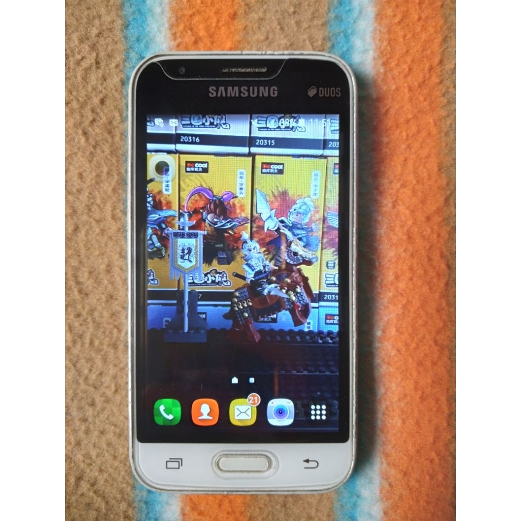SAMSUNG Galaxy J1 mini bekas