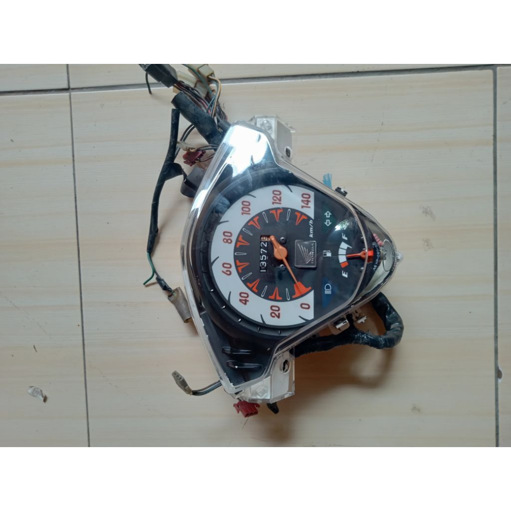 Speedometer set soket ori Beat karbu copotan