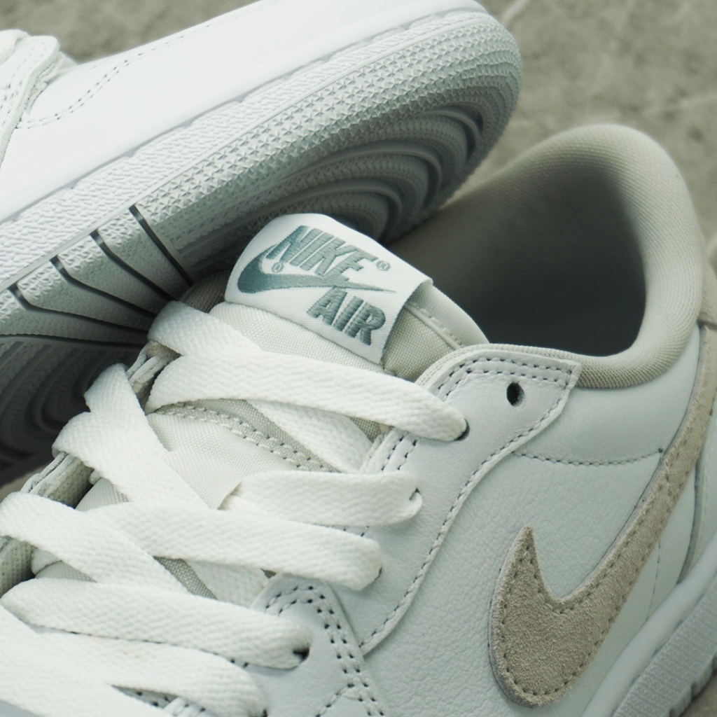 kiickstore AJ1 Low 85 Summit White/Light