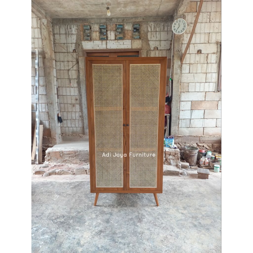 lemari pakaian kayu jati minimalis kombinasi rotan almari pakaian kayu jati lemari baju jati minimal