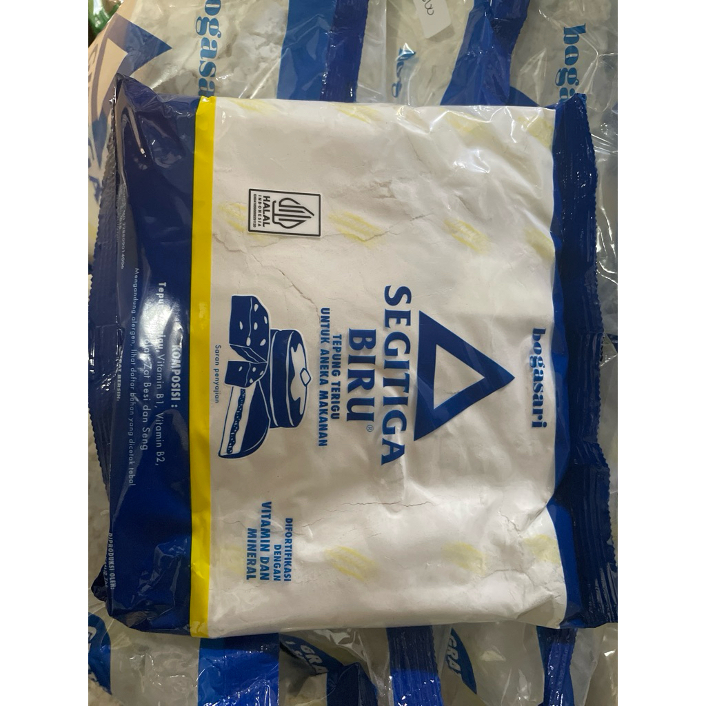 

Tepung Terigu Segita Biru 500gr