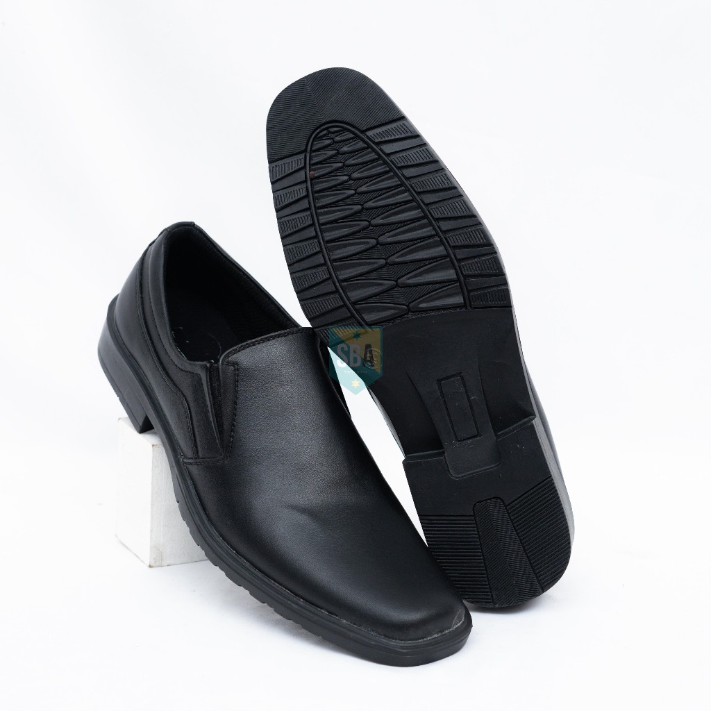 Sepatu Pantofel Pria Kulit Sintetis Premium Model Slip On