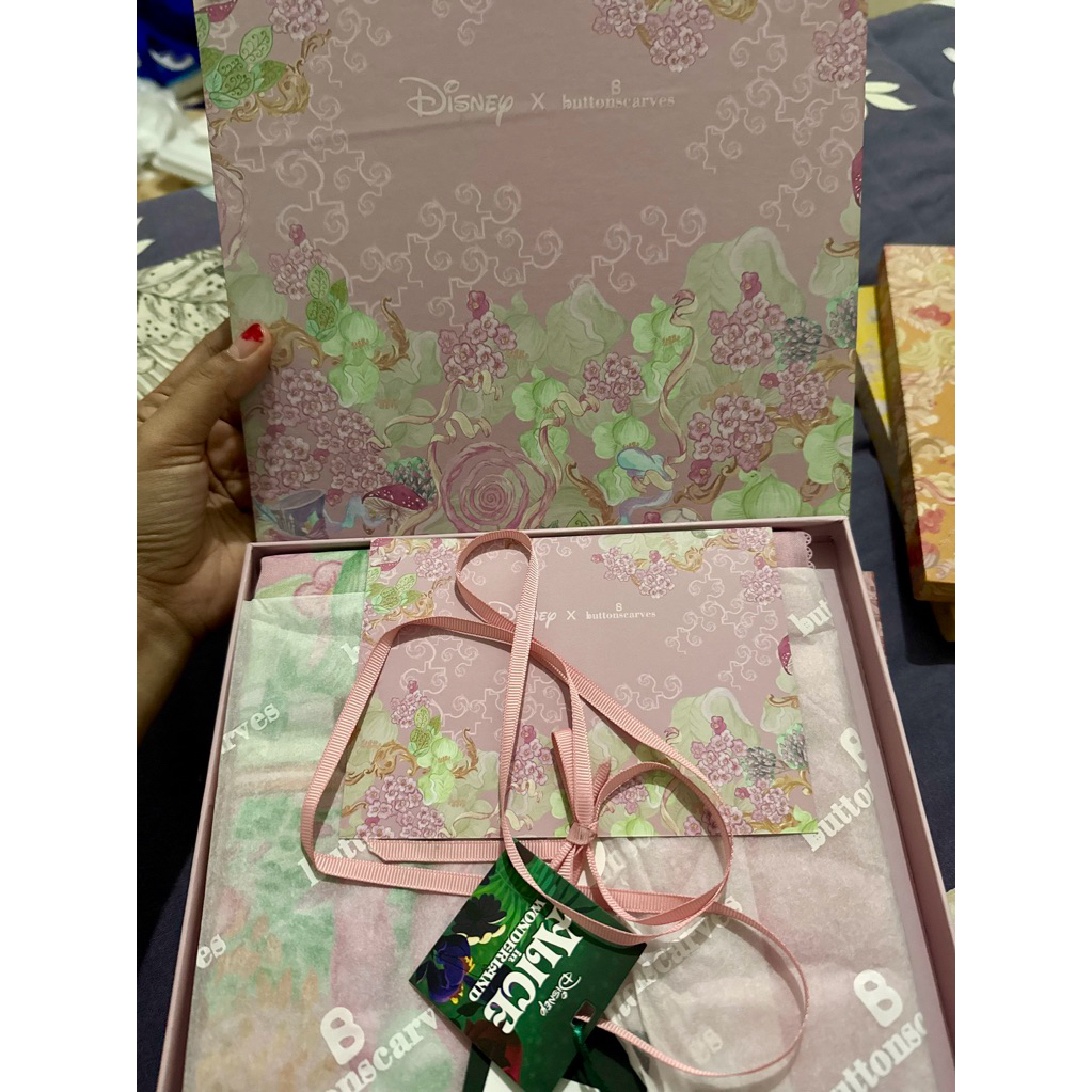 Buttonscarves Alice Wonderland Pink Nectar XL