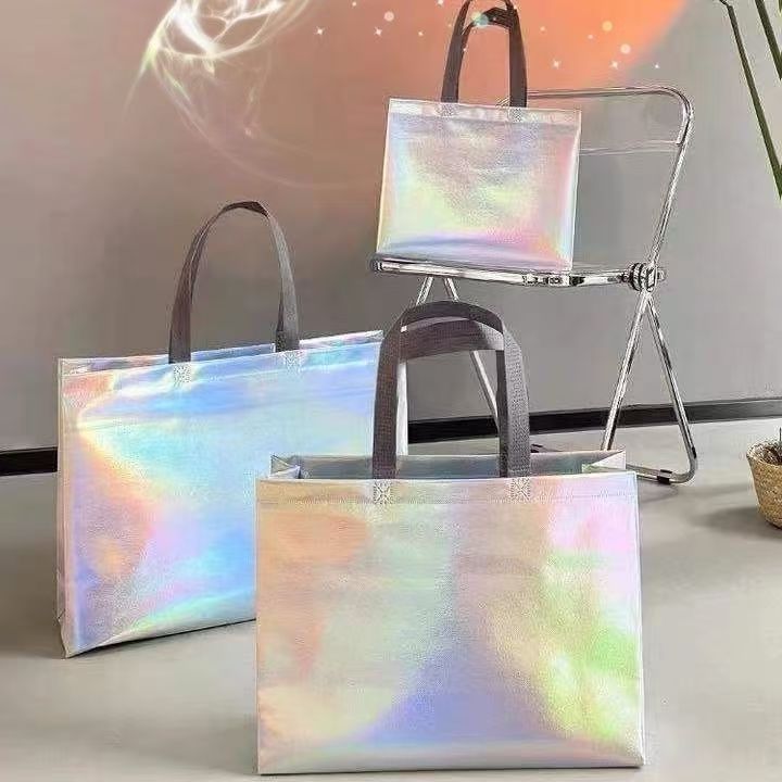 

Tas Belanja Tas Spunbond Holo / Tas Souvenir Hologram / Tas Lipat Tas Kado / Kantong Belanja