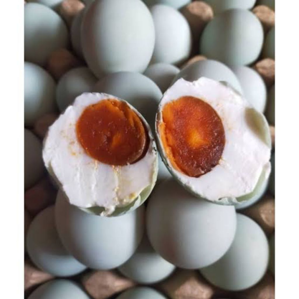 

Telur asin masir khas Berebes isi 10 Butir