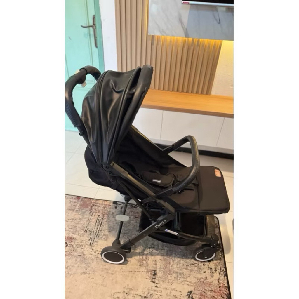 Preloved Stroller Babydoes Esmio