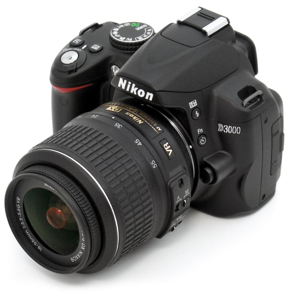 NIKON D3000 DSLR SECOND