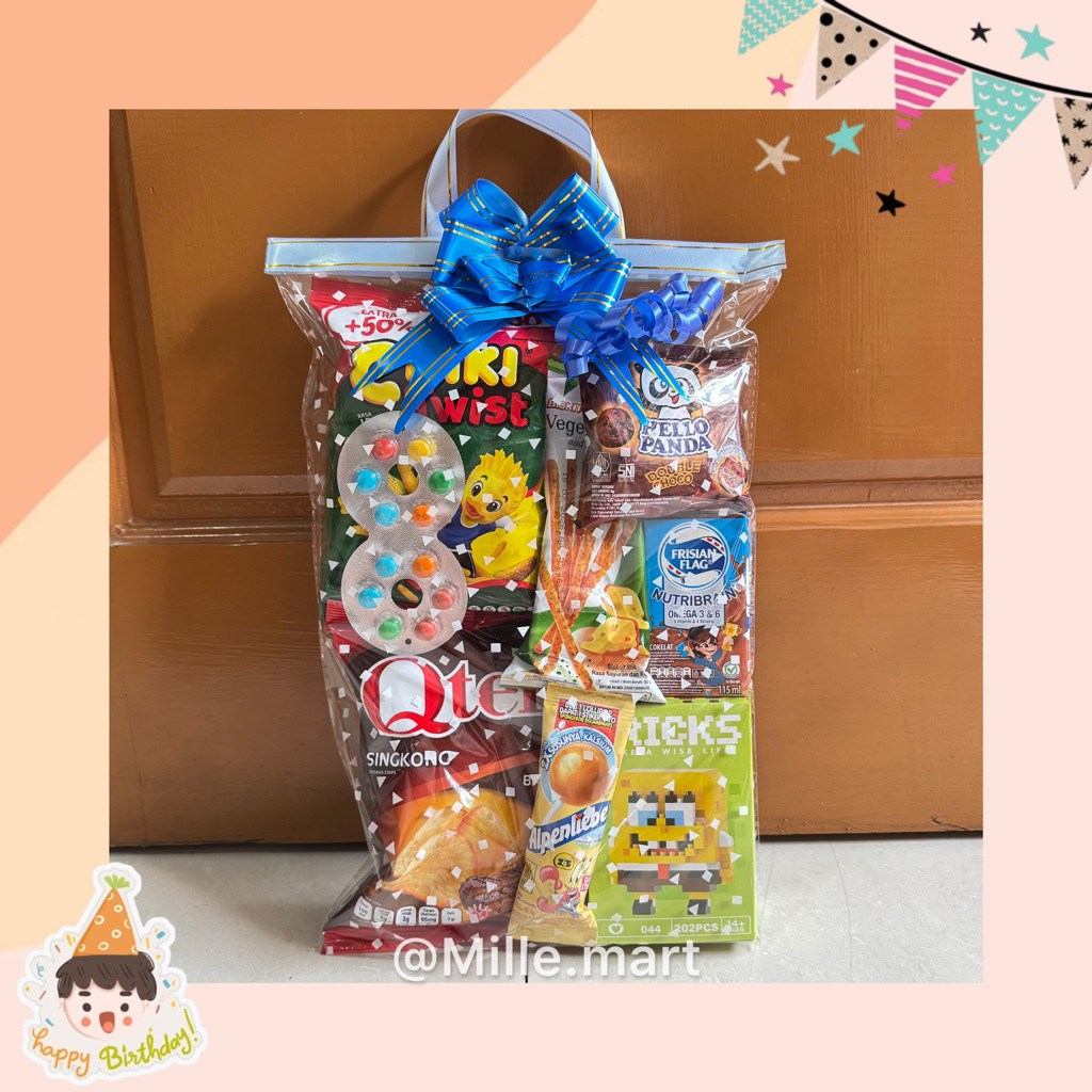 

Hampers gift set snack + bricks / Goodiebag tas ulang tahun/ziplock goodie bag/Paket Ulang Tahun Anak/Bingkisan Ulang Tahun Anak/Souvernir Pesta Ulang Tahun/Hampers Ulang Tahun Anak/Paket Makanan Ringan Anak