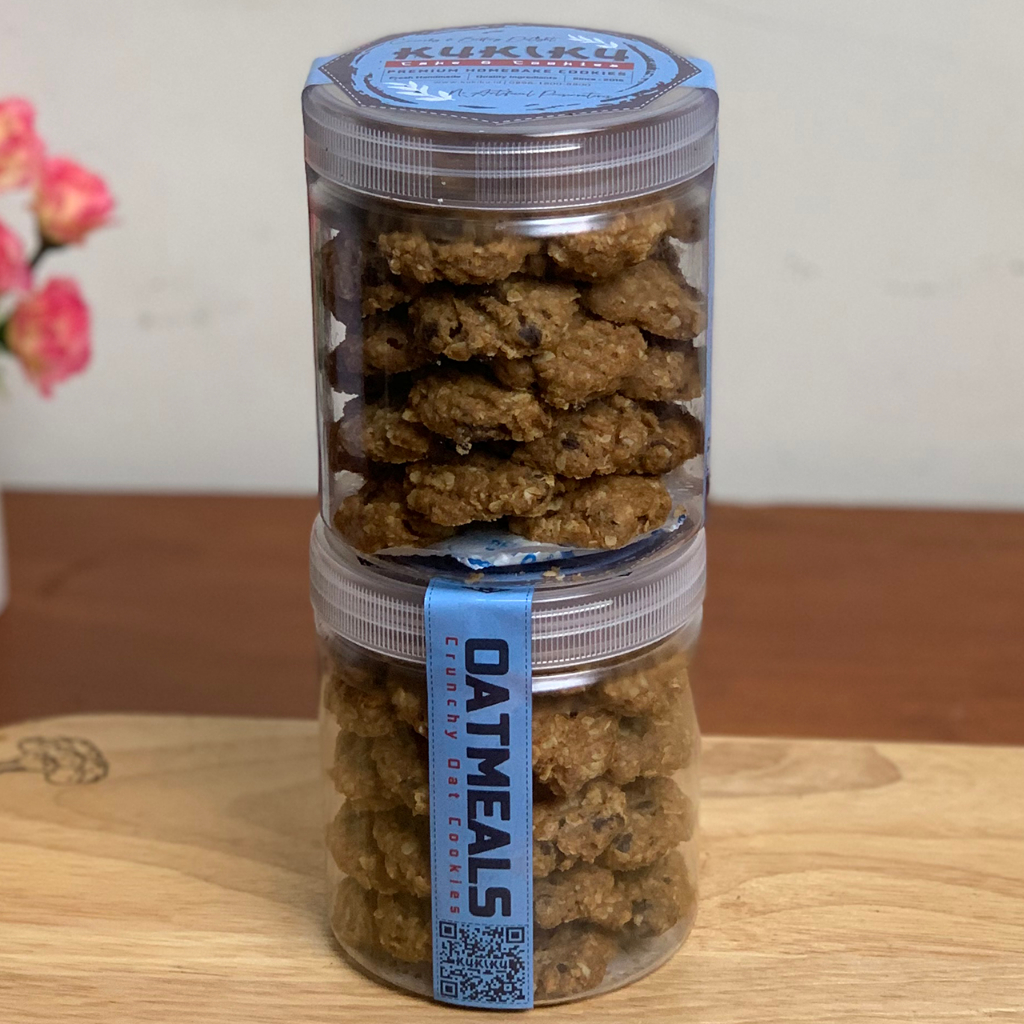

Kukiku Oatmeal Cookies Kue Kering Premium Butter Toples 600 ml 290 gram