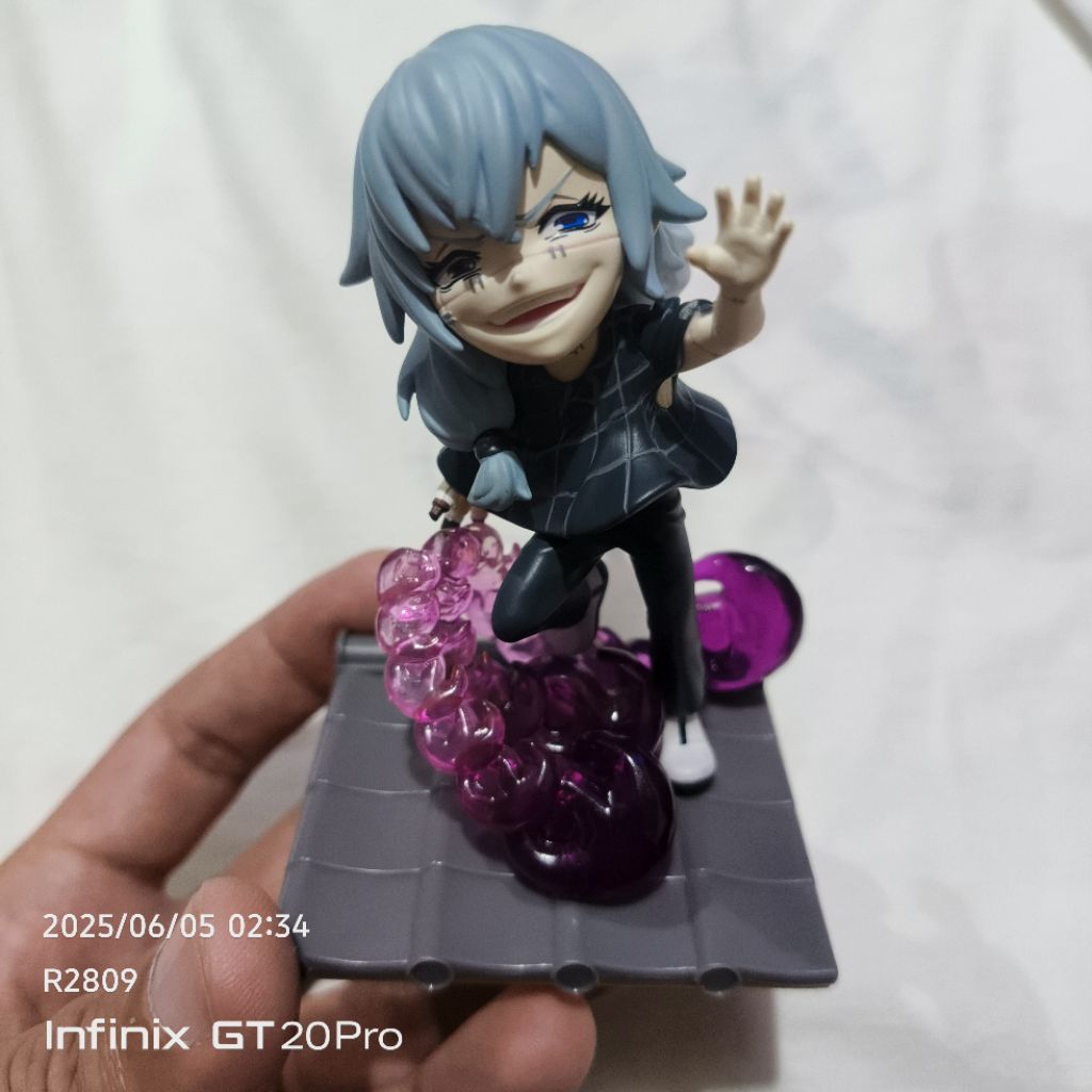 Mighty Jaxx Jujutsu Kaisen Kwistal Blind box
