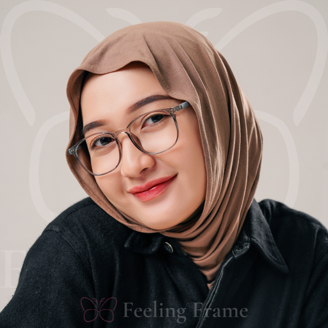 Feeling frame (BELI 1 GR4T1S 1) FRAME KACAMATA WANITA NANA SERIES Bluecromic Frame Laki-laki Perempu