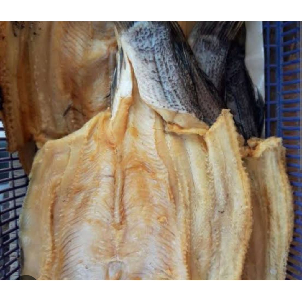

Ikan asin gabus/ loi pou/ lai phu/ ikan asin toman 100gram