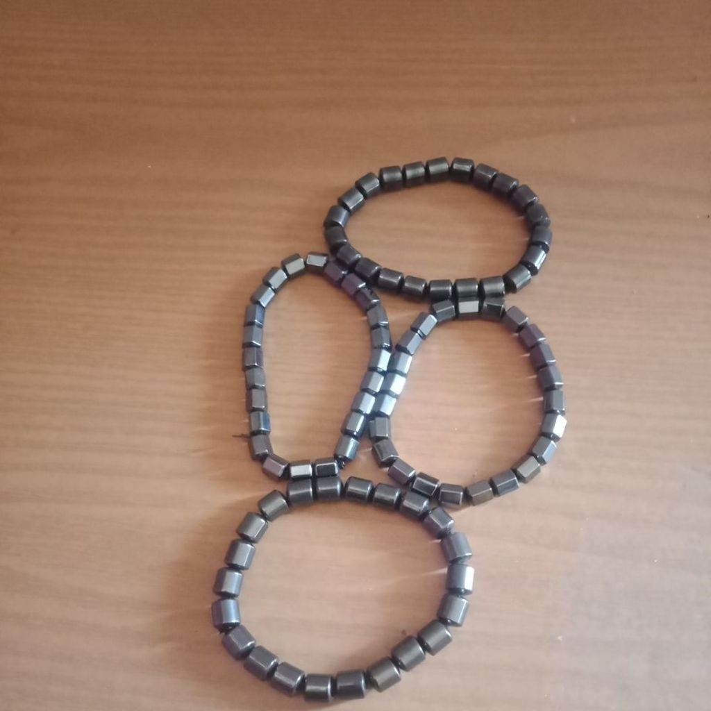 Gelang Magnet kesehatan