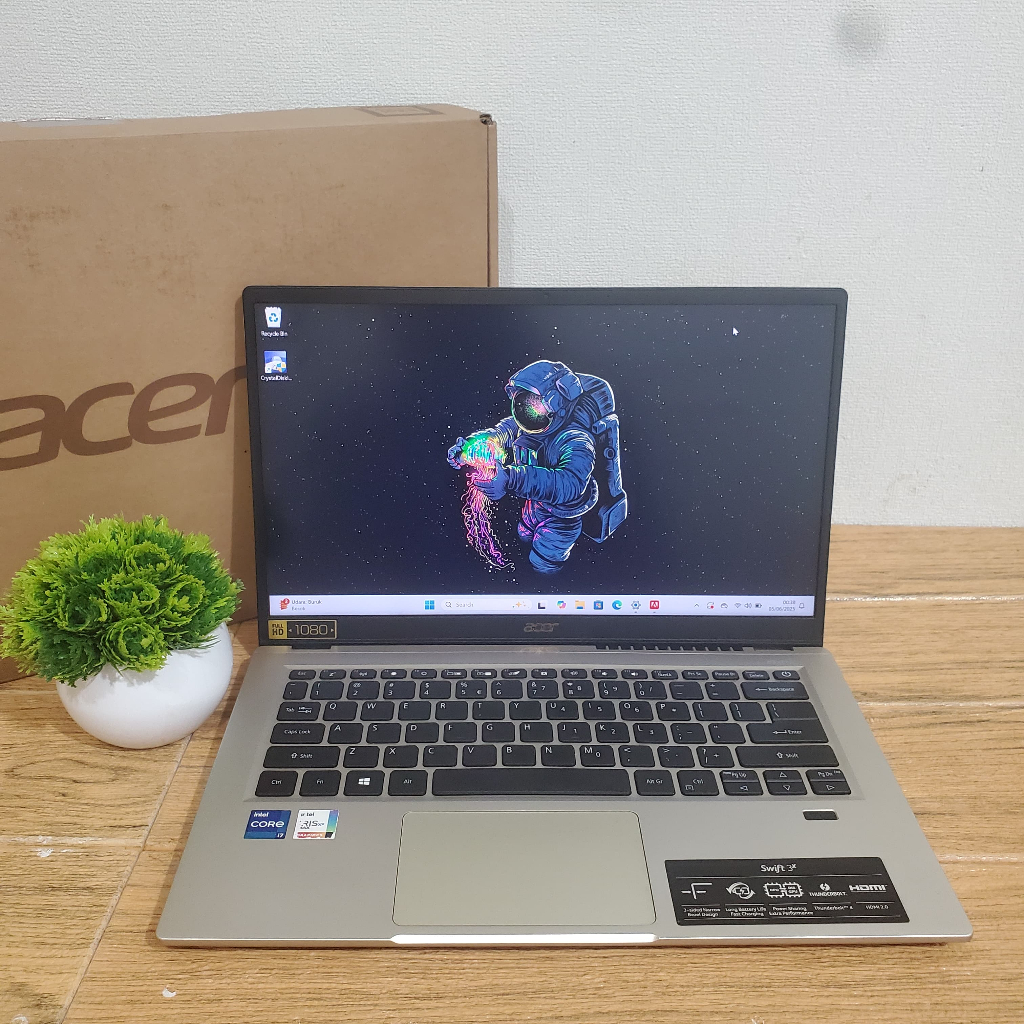 Acer Swift 3x Sf314-510G-Core i7-1165G7-RAm 16Gb/512Gb