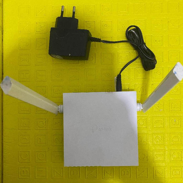 Router TPLINK TL WR820N