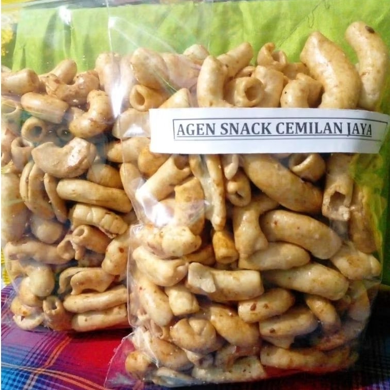 

MAKARONI RUJAK 150GR - MAKRONI PIPA PEDAS RUJAK - SNACK CEMILAN VIR
