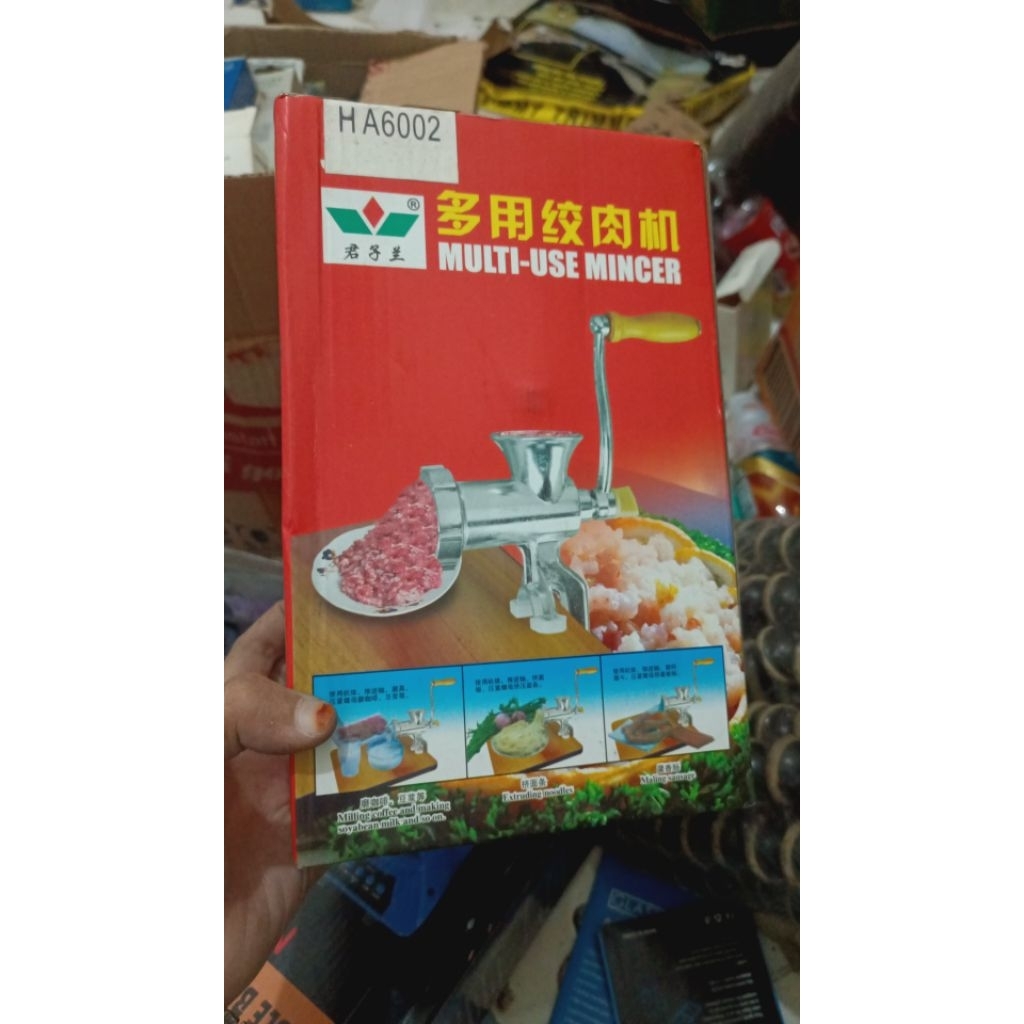 Kitchen ware - Gilingan/ penggiling daging aluminium meat mincer manual