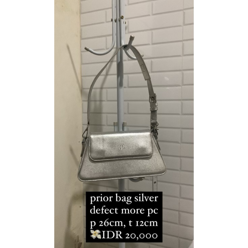 TAS PRIOR BERSHKA JIMSHONEY