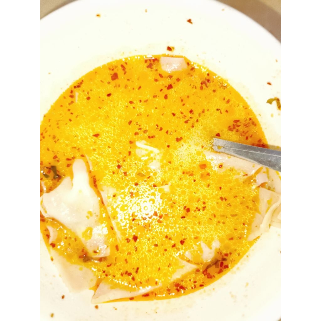 

pangsit kuah keju creamy