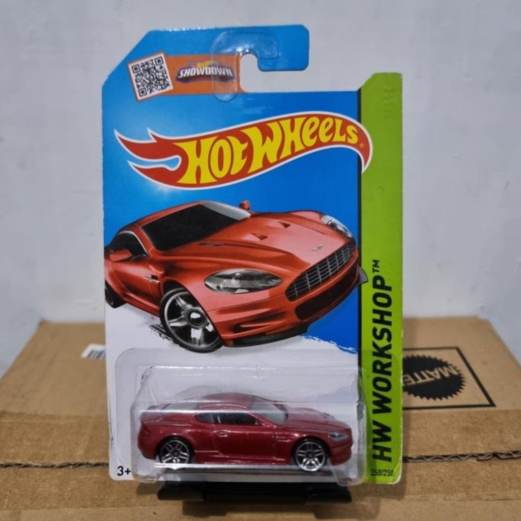 Hot Wheels Aston Martin DBS