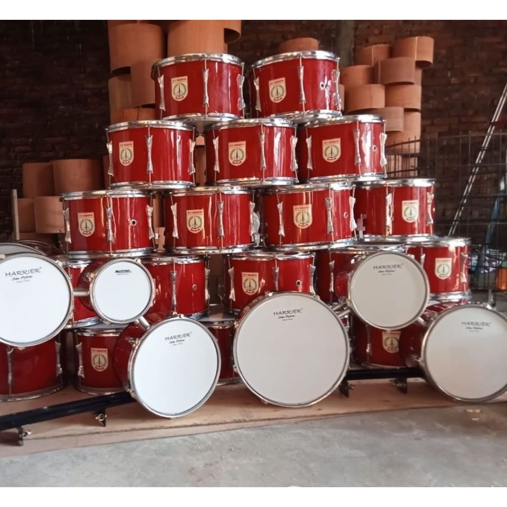 Satu set Alat Drumband SD 39 pcs