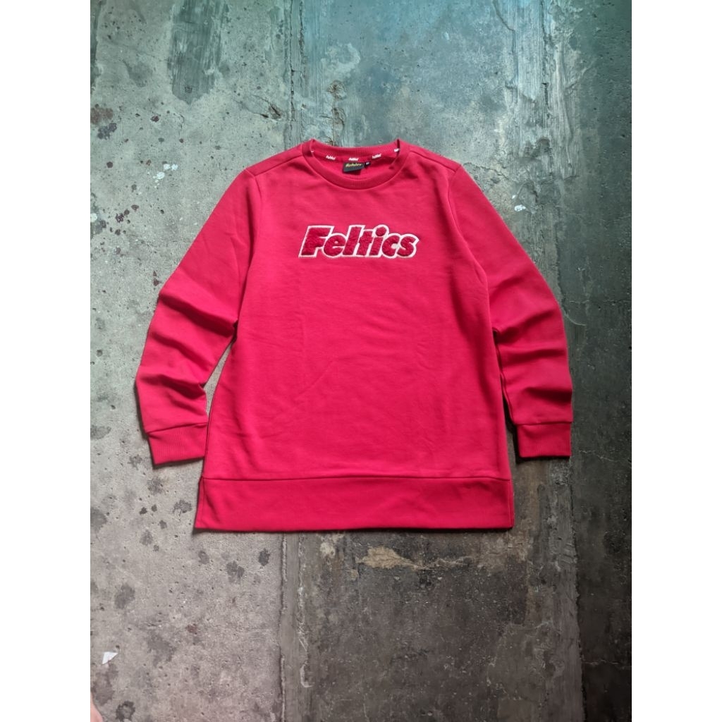 crewneck feltics merah original 100%